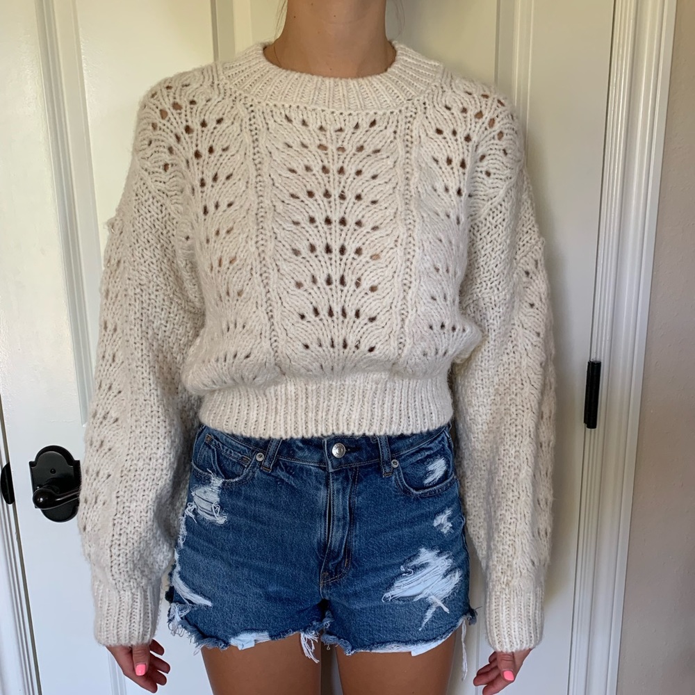 Cream Cropped Sweater